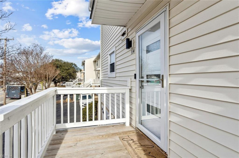 Photo 4 of 20 residential for sale in Hampton virginia