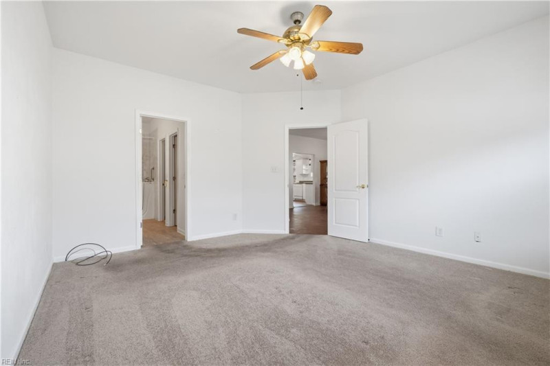 Photo 25 of 49 residential for sale in Portsmouth virginia