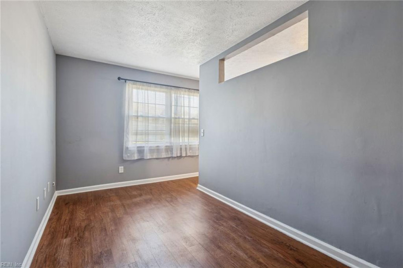 Photo 16 of 24 residential for sale in Hampton virginia