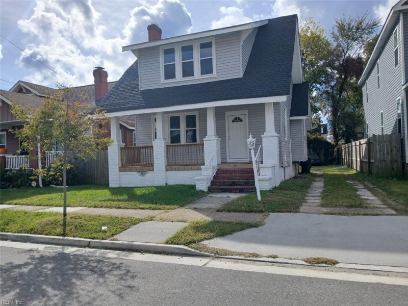 Photo 2 of 7 residential for sale in Norfolk virginia