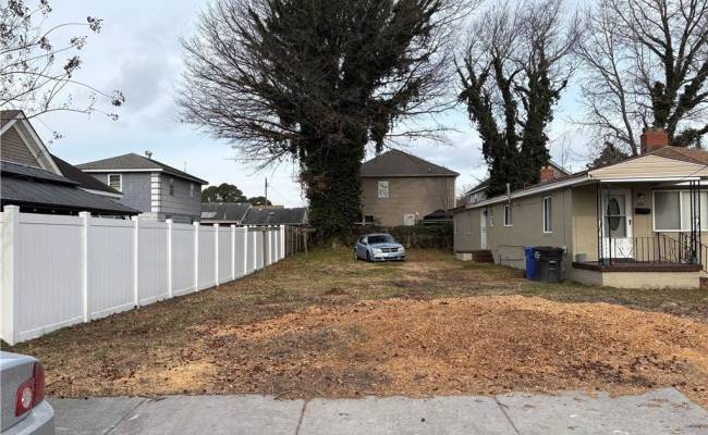 2526 Moton Street, Portsmouth, VA 23707