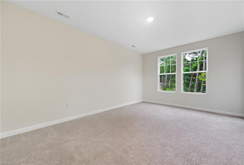 Photo 15 of 33 residential for sale in Newport News virginia