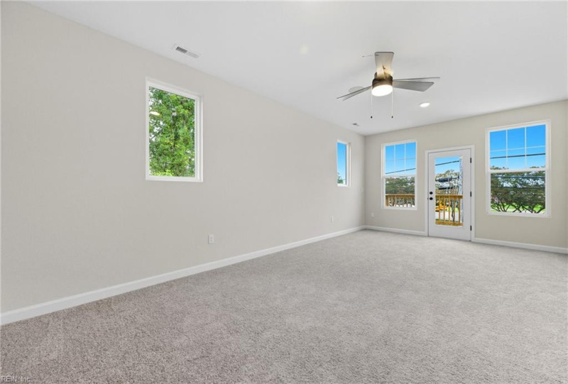 Photo 19 of 33 residential for sale in Newport News virginia