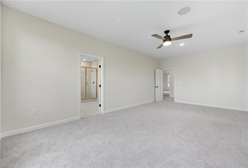Photo 20 of 33 residential for sale in Newport News virginia