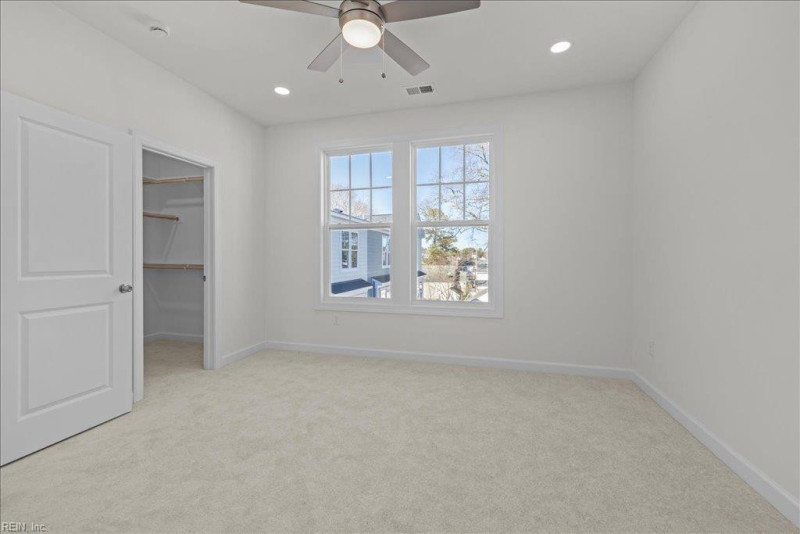 Photo 33 of 49 residential for sale in Virginia Beach virginia