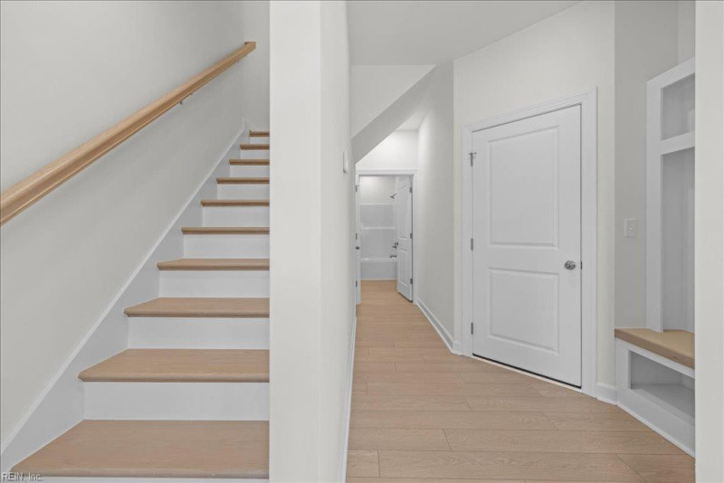 Photo 5 of 49 residential for sale in Virginia Beach virginia