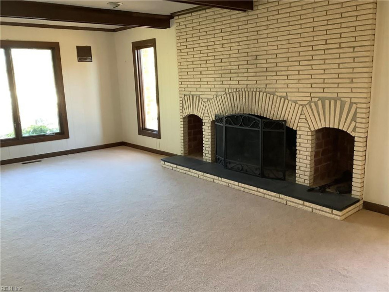Photo 6 of 10 residential for sale in Virginia Beach virginia Photo 6 of 10 residential for sale in Virginia Beach virginia