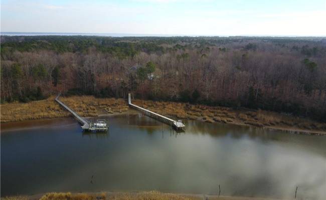 2561 Fort Huger Drive, Isle of Wight County, VA 23430