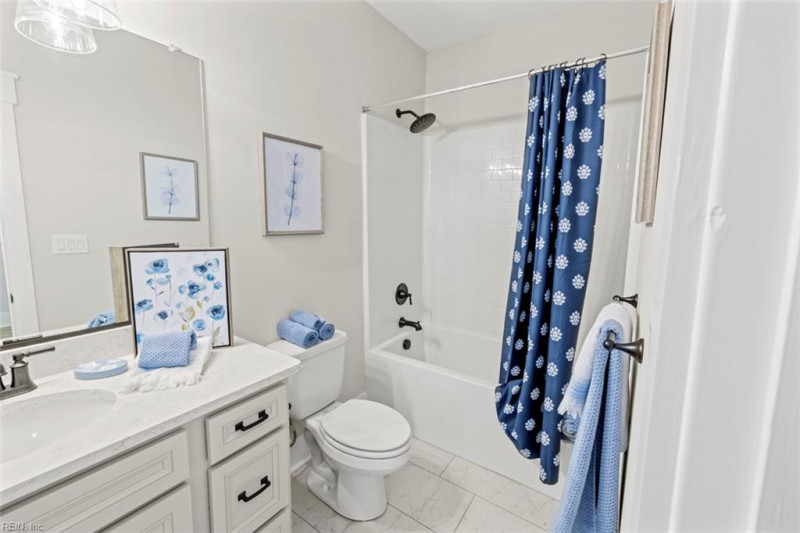 Photo 34 of 44 residential for sale in Suffolk virginia