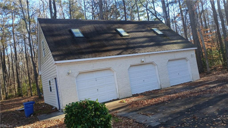 Photo 2 of 24 residential for sale in Chesapeake virginia