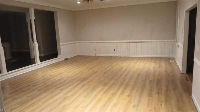 Photo 9 of 24 residential for sale in Chesapeake virginia