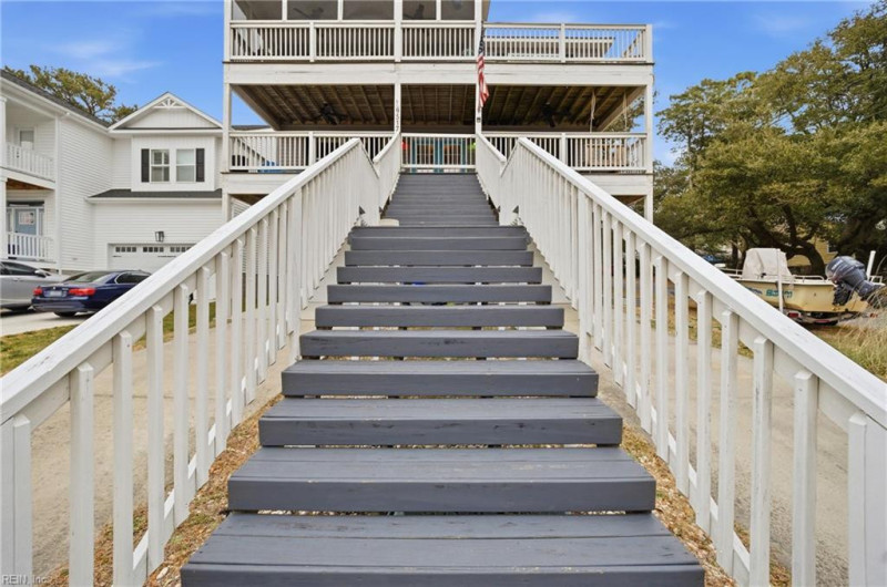 Photo 4 of 44 residential for sale in Norfolk virginia Photo 4 of 44 residential for sale in Norfolk virginia