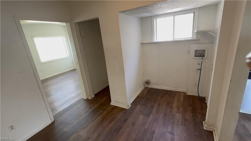 Photo 8 of 18 residential for sale in Chesapeake virginia Photo 8 of 18 residential for sale in Chesapeake virginia