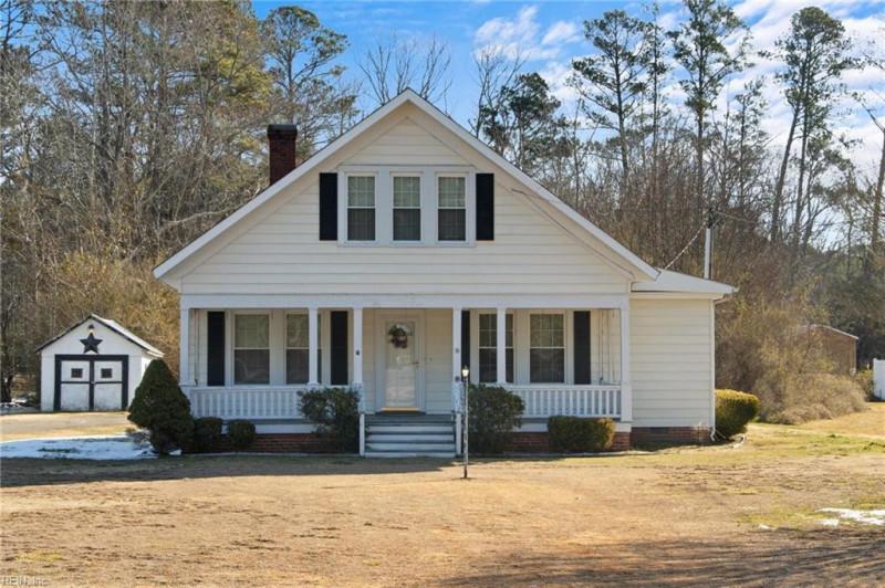 Photo 1 of 22 residential for sale in Mathews County virginia