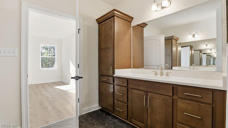 Photo 25 of 47 residential for sale in Suffolk virginia