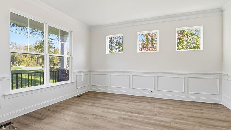 Photo 4 of 47 residential for sale in Suffolk virginia