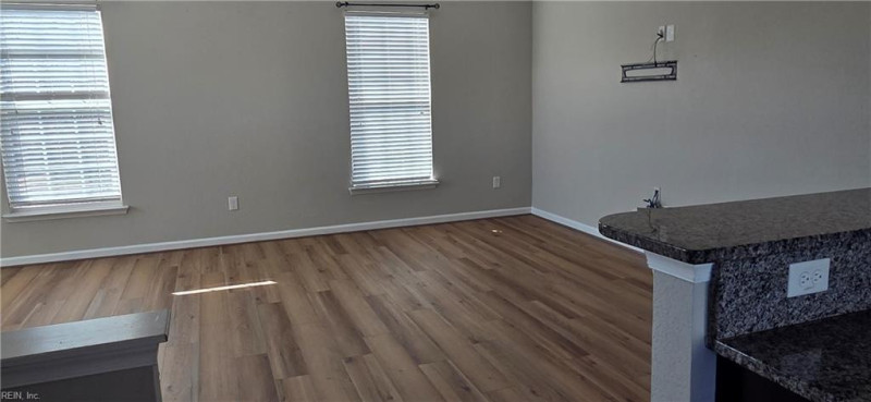 Photo 14 of 48 residential for sale in Virginia Beach virginia