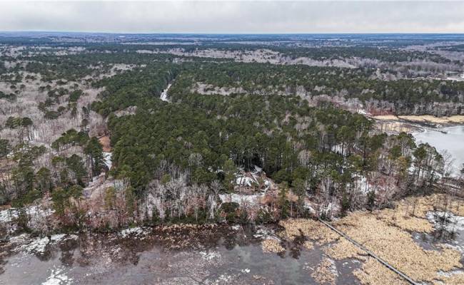 13441 Morris Creek Crescent, Charles City County, VA 23030