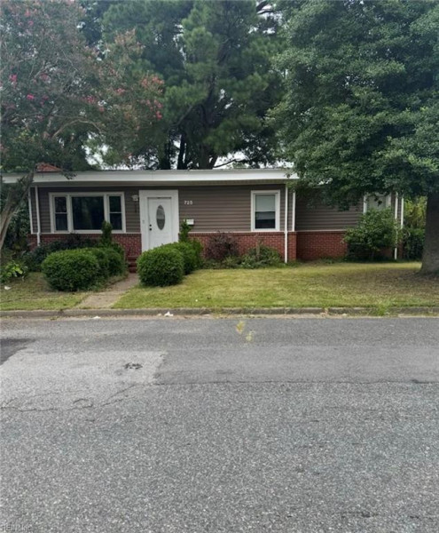 Photo 1 of 1 residential for sale in Portsmouth virginia