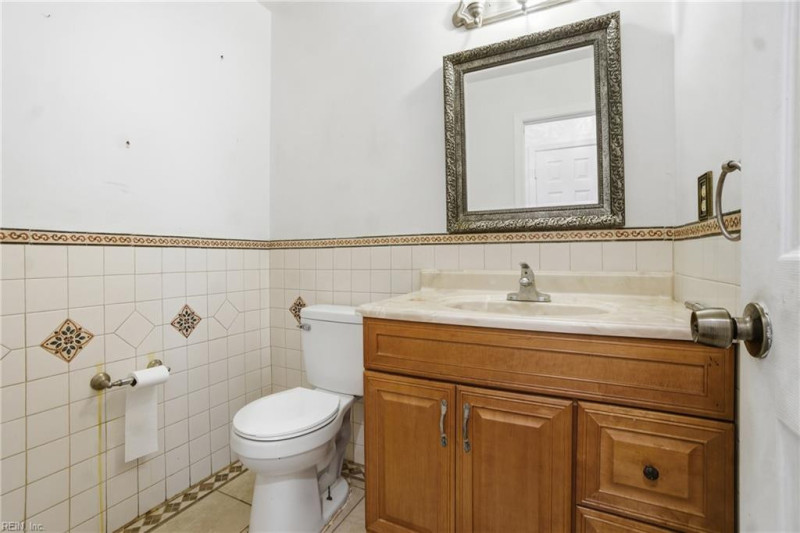 Photo 6 of 12 residential for sale in Virginia Beach virginia Photo 6 of 12 residential for sale in Virginia Beach virginia