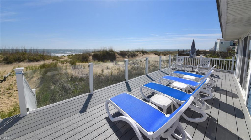 Photo 14 of 35 residential for sale in Virginia Beach virginia