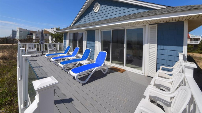 Photo 17 of 35 residential for sale in Virginia Beach virginia
