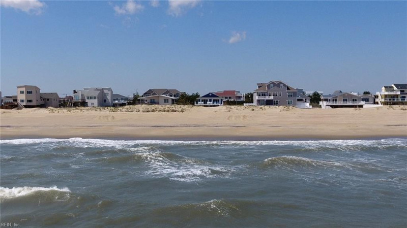Photo 19 of 35 residential for sale in Virginia Beach virginia