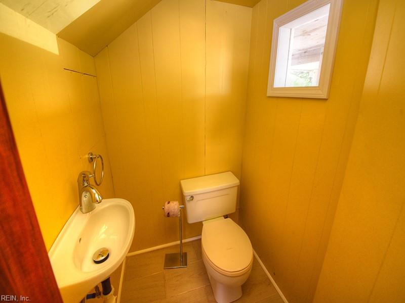 Photo 23 of 35 residential for sale in Virginia Beach virginia