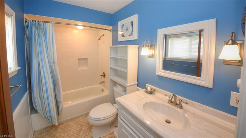 Photo 26 of 35 residential for sale in Virginia Beach virginia