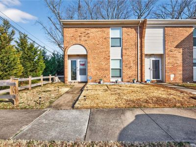 property image for 5012 Dunderdale Court VIRGINIA BEACH VA 23462