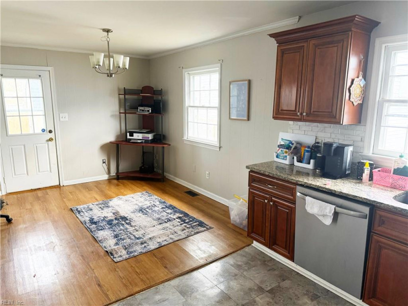 Photo 5 of 11 residential for sale in Newport News virginia Photo 5 of 11 residential for sale in Newport News virginia