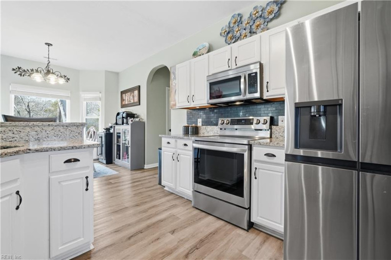 Photo 16 of 50 residential for sale in Suffolk virginia
