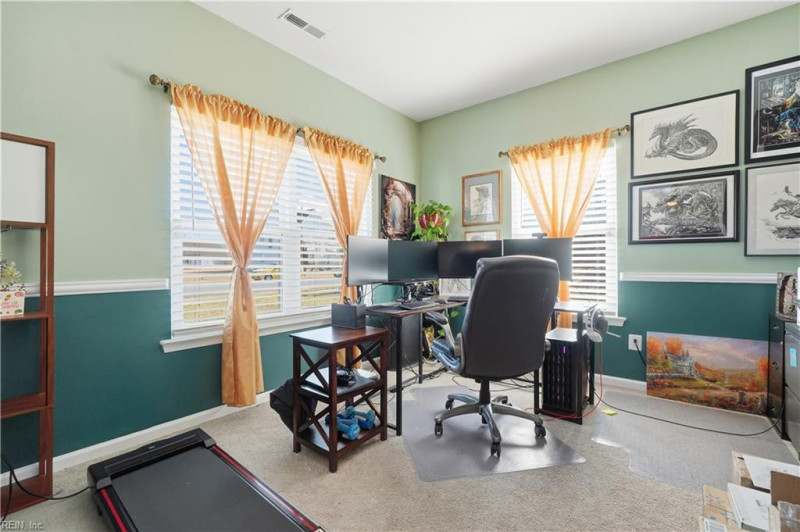 Photo 19 of 50 residential for sale in Suffolk virginia