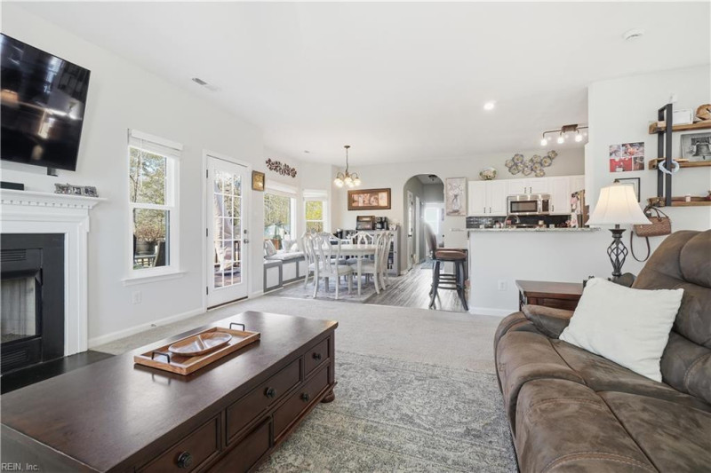 Photo 6 of 50 residential for sale in Suffolk virginia