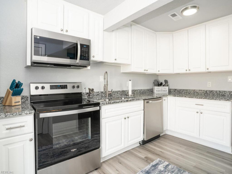 Photo 5 of 30 residential for sale in Hampton virginia Photo 5 of 30 residential for sale in Hampton virginia