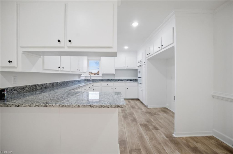 Photo 19 of 50 residential for sale in Portsmouth virginia