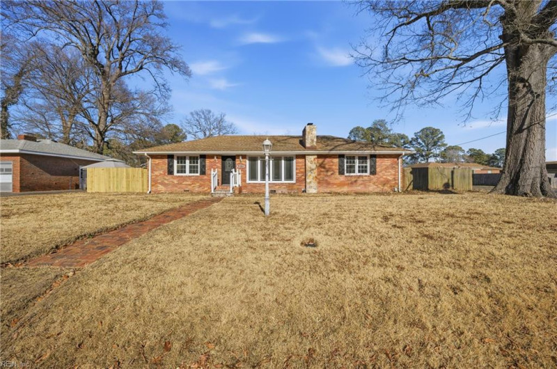 Photo 2 of 50 residential for sale in Portsmouth virginia
