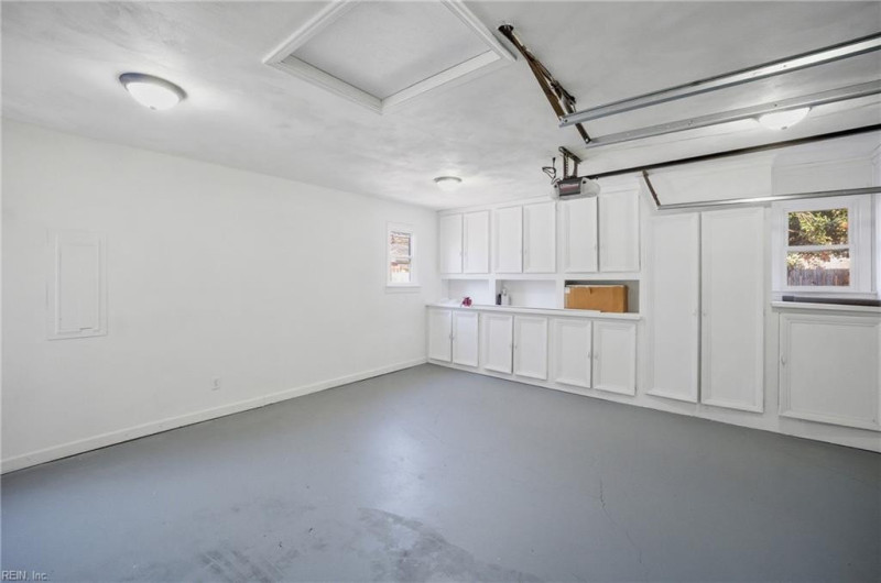 Photo 47 of 50 residential for sale in Portsmouth virginia