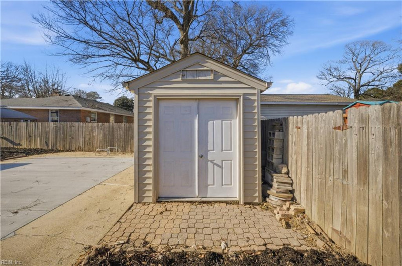Photo 50 of 50 residential for sale in Portsmouth virginia