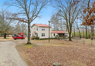 32282 Lightwood Drive, Southampton County, VA 23866