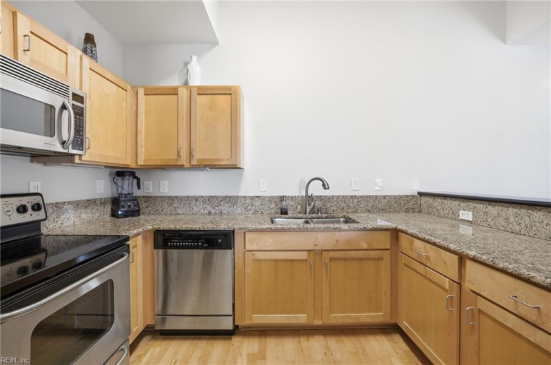 Photo 19 of 44 residential for sale in Norfolk virginia Photo 19 of 44 residential for sale in Norfolk virginia
