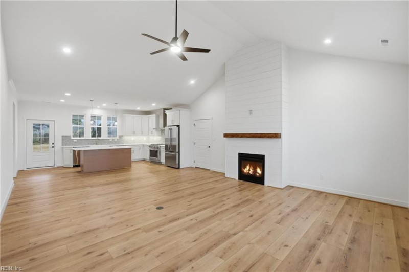 Photo 8 of 33 residential for sale in Northampton County virginia
