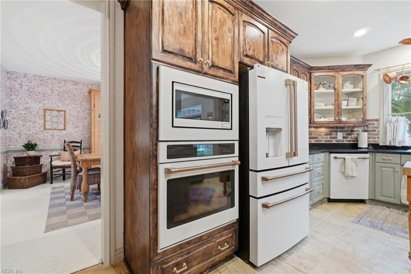 Photo 10 of 50 residential for sale in Chesapeake virginia Photo 10 of 50 residential for sale in Chesapeake virginia