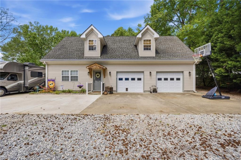 Photo 34 of 50 residential for sale in Chesapeake virginia Photo 34 of 50 residential for sale in Chesapeake virginia