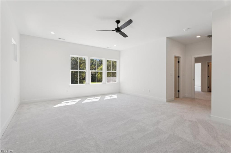 Photo 17 of 31 residential for sale in Suffolk virginia