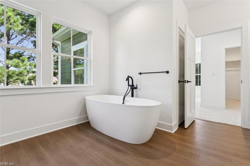 Photo 21 of 31 residential for sale in Suffolk virginia