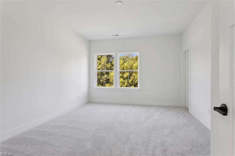 Photo 22 of 31 residential for sale in Suffolk virginia