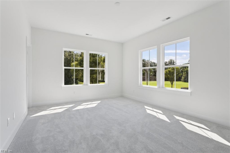 Photo 24 of 31 residential for sale in Suffolk virginia