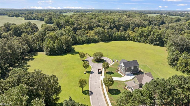 Photo 27 of 31 residential for sale in Suffolk virginia