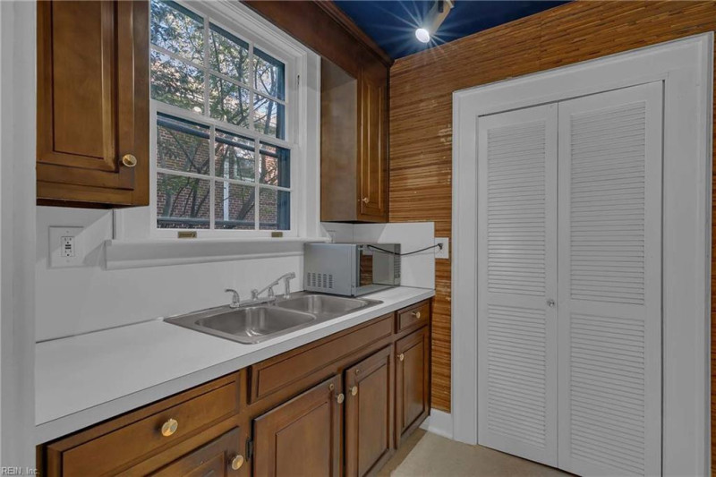 Photo 18 of 50 residential for sale in Norfolk virginia Photo 18 of 50 residential for sale in Norfolk virginia
